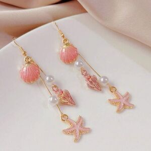 Pink Seashell Dangle Earrings A1242